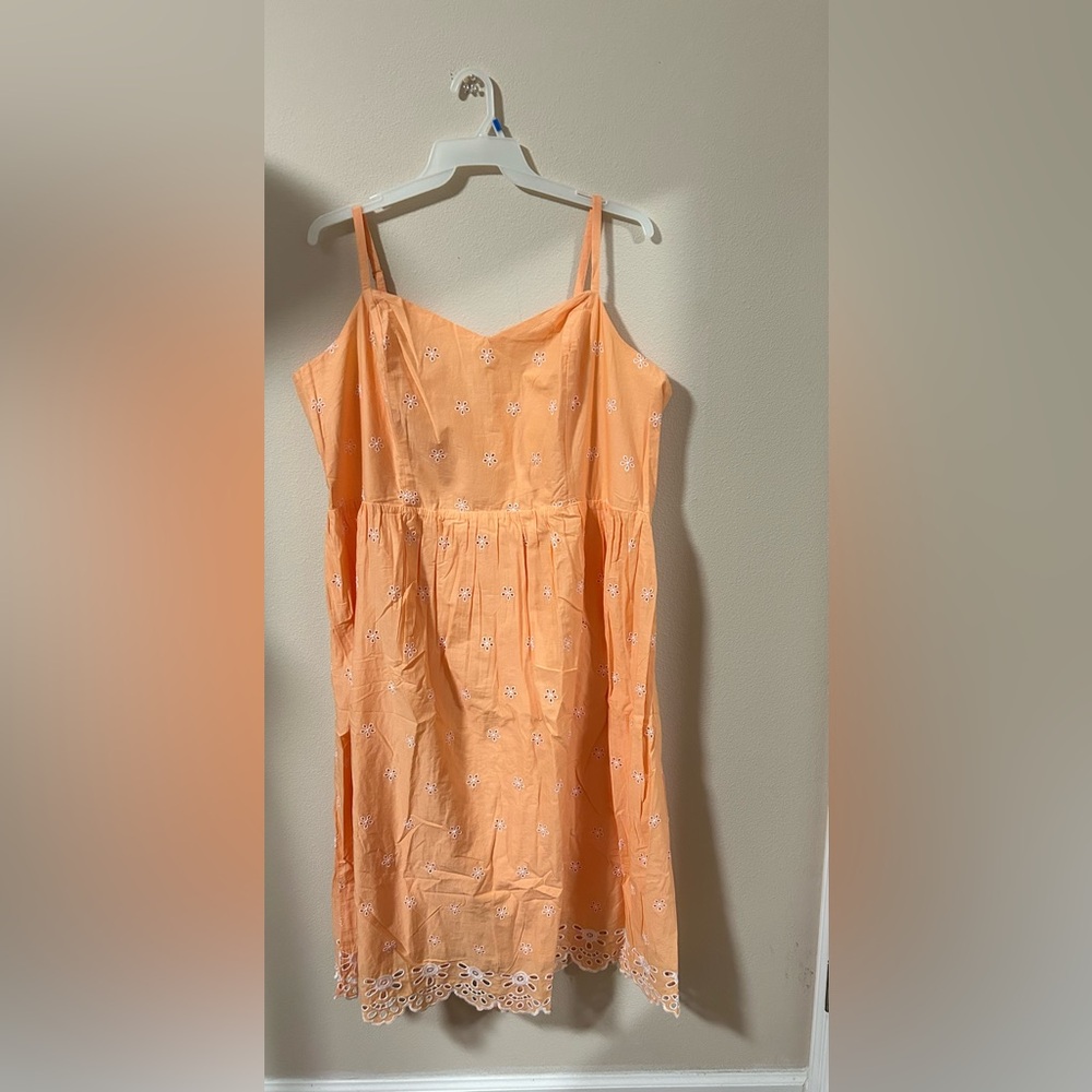 Plus Size Women's Summer Dress size 3 XL Eyelet Design Style